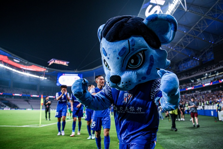 乐鱼体育官方网站-亚冠赛程或成中超争冠关键变量，申花蓉城9月21日对决存变数